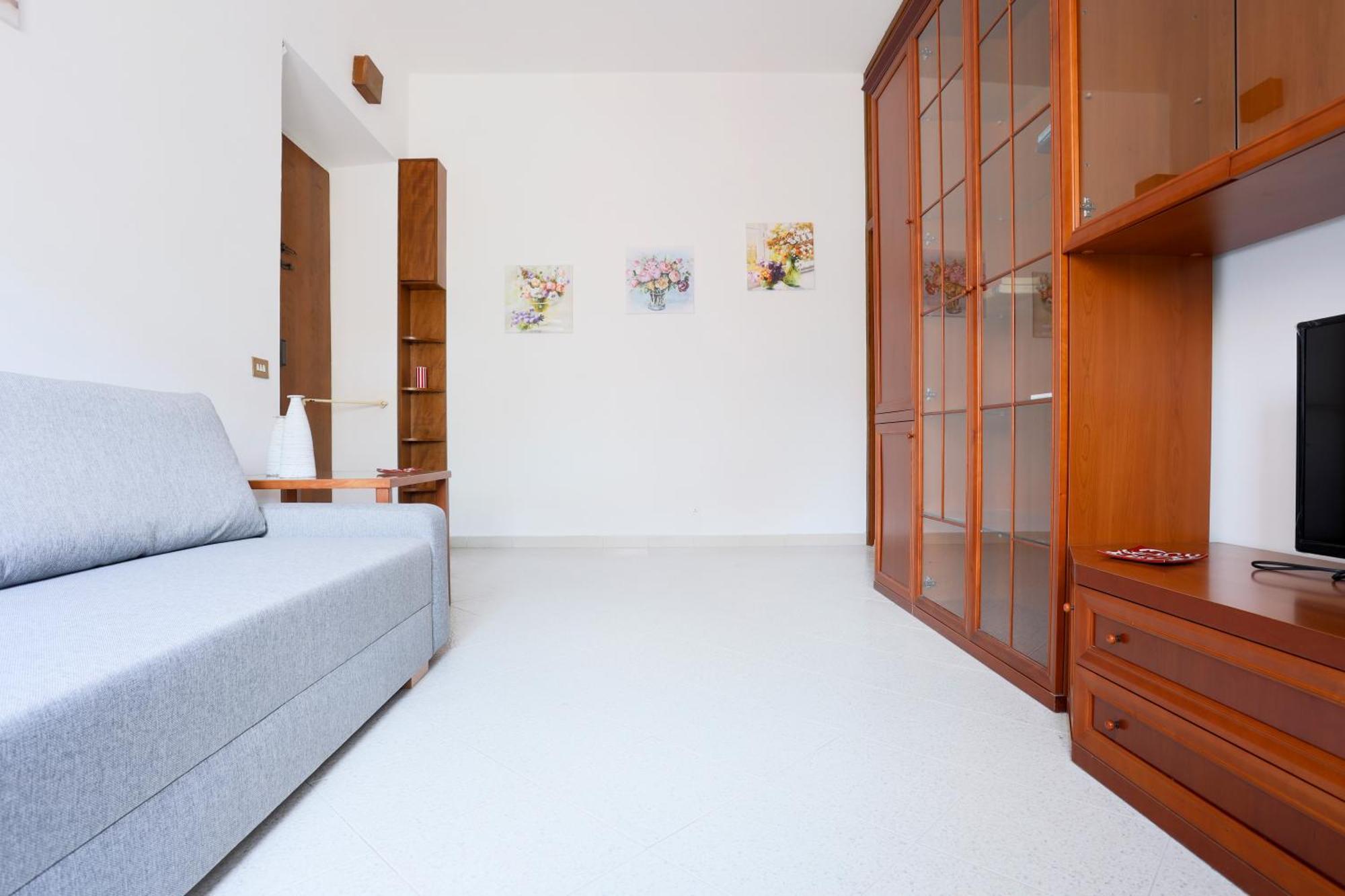 Bright Apartment Near The Sea With Parking Salerno Exterior foto